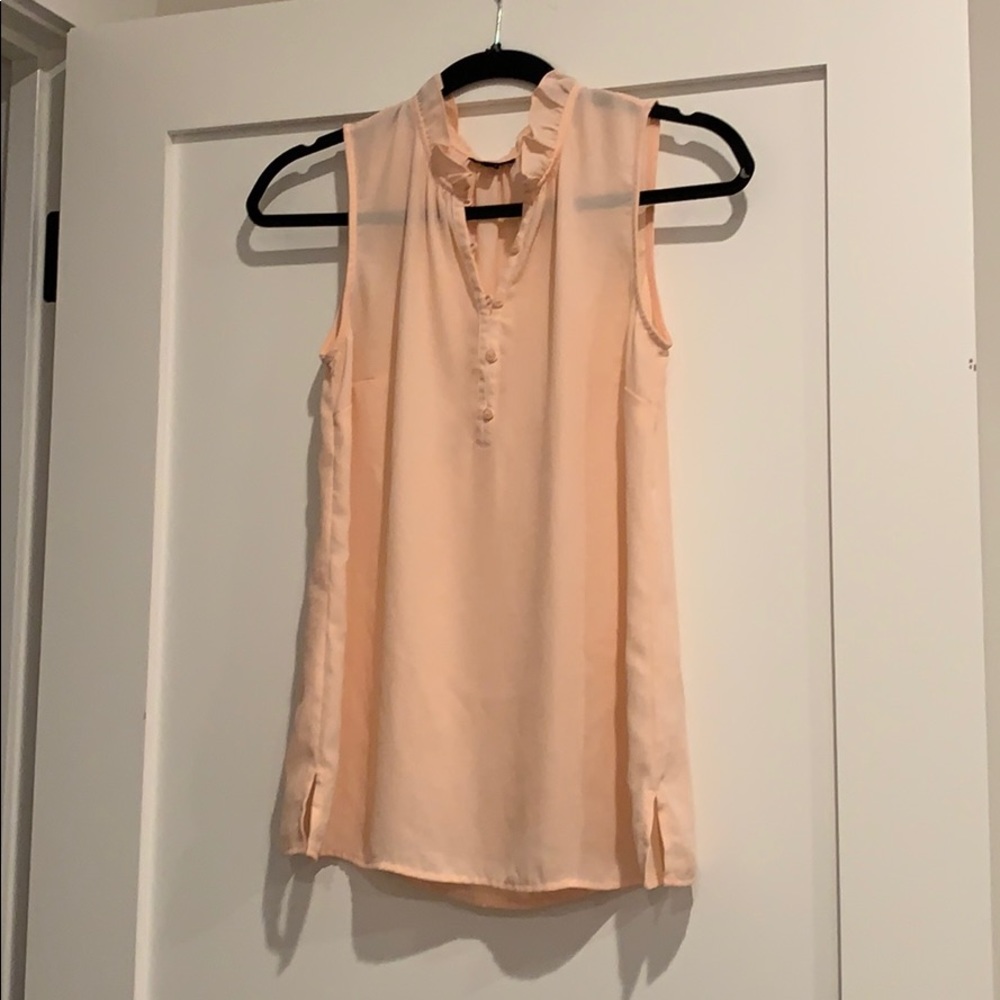 Beautiful pale pink shell from Talbots EUC